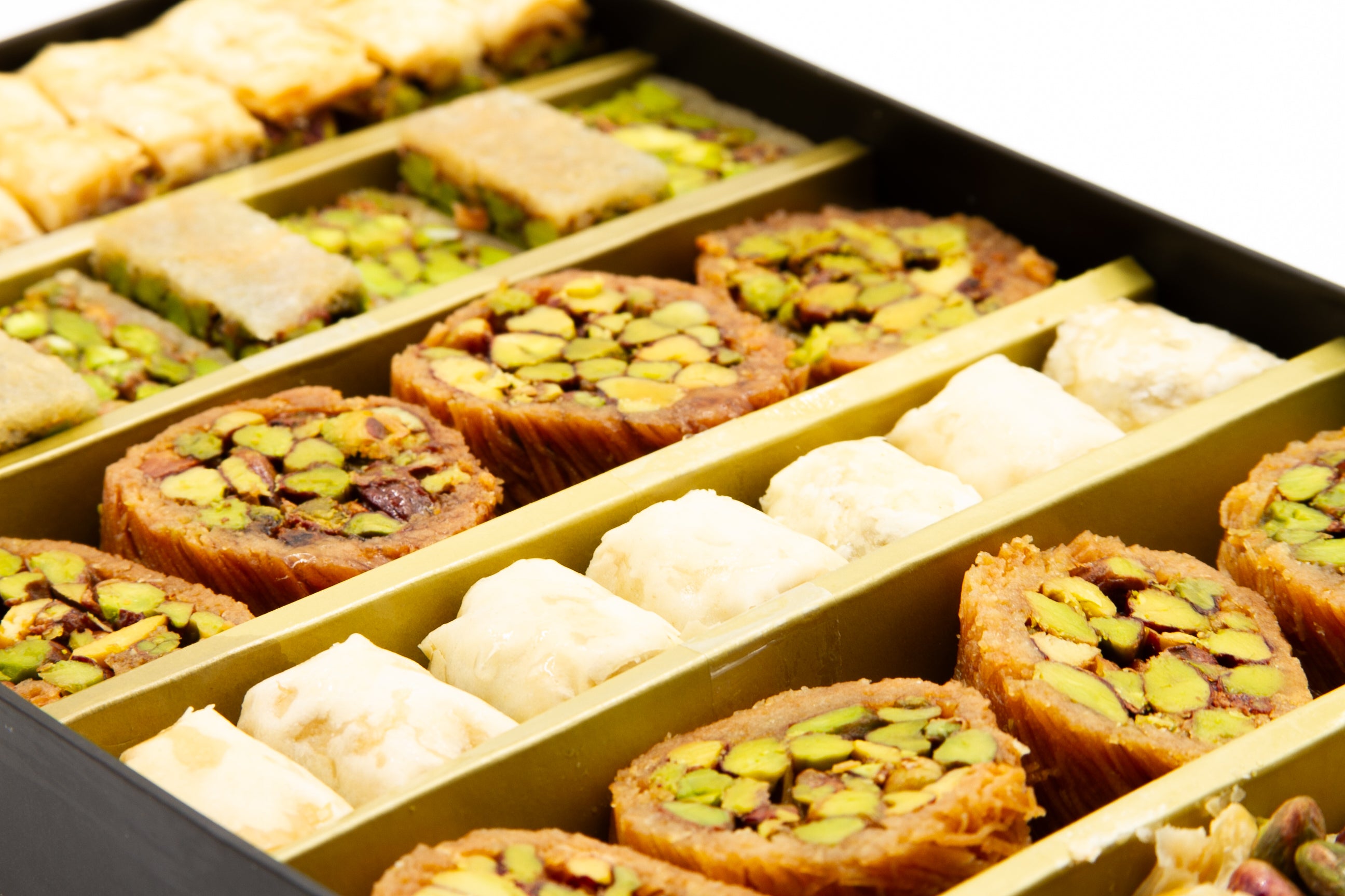 Syrian Authentic Pistachio Baklava (1.1lb) 0.5Kg